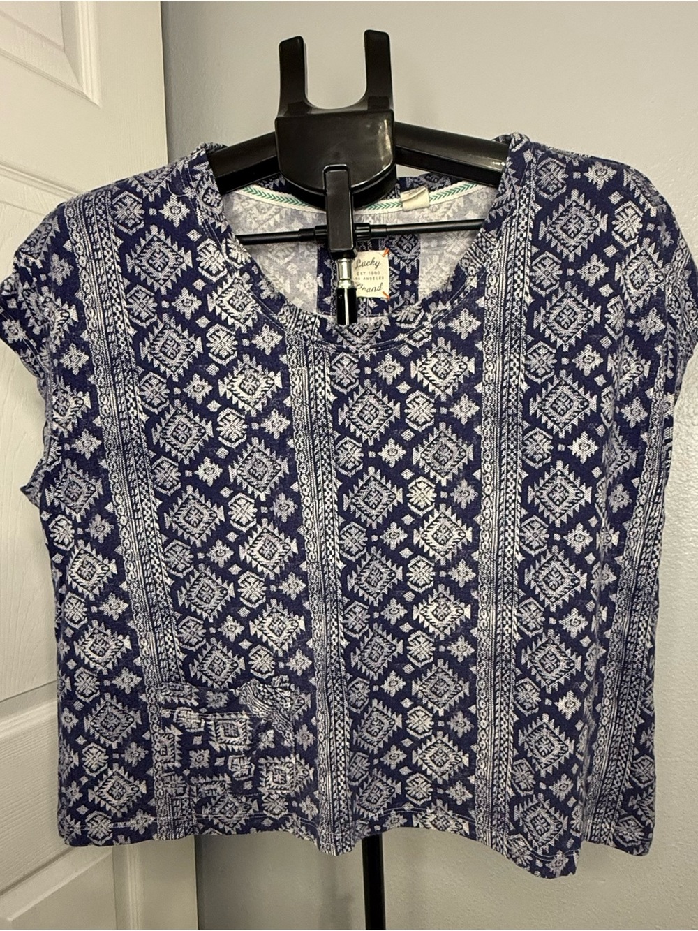 Lucky Brand Women's Blue & White Geometric Boho Top – Size Medium